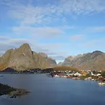 Дом отдыха Lofoten Panoramic Luxury With Sauna Москенес