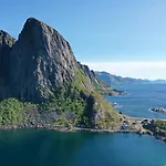 Дом отдыха Lofoten Panoramic Luxury With Sauna *