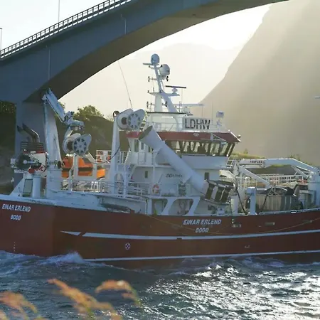 Lofoten Panoramic Luxury With Sauna Holiday home