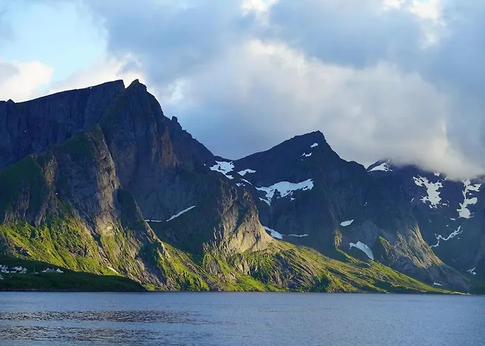 Lofoten Panoramic Luxury With Sauna 펜션 *