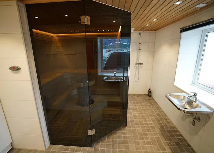Lofoten Panoramic Luxury With Sauna
