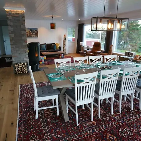 Lofoten Panoramic Luxury With Sauna Casa de Férias