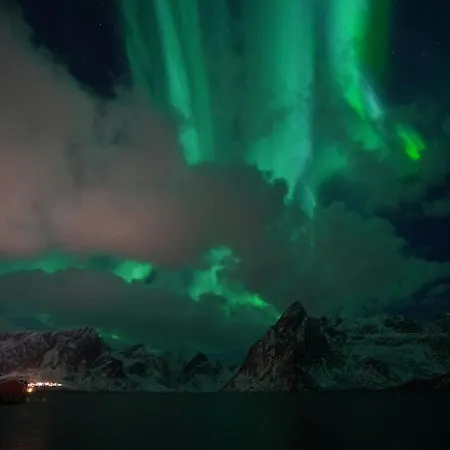 Lofoten Panoramic Luxury With Sauna